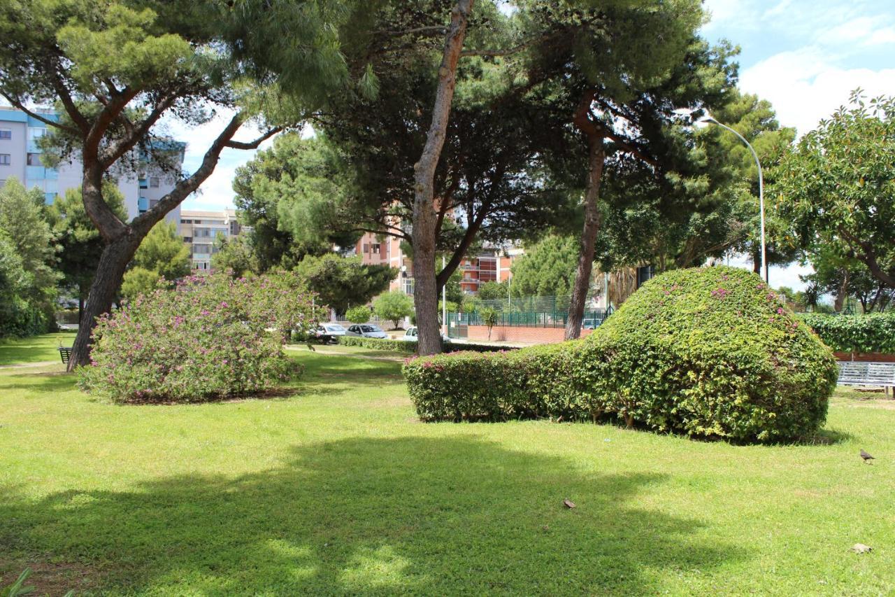 Chelu & Luna Cagliari Bagian luar foto