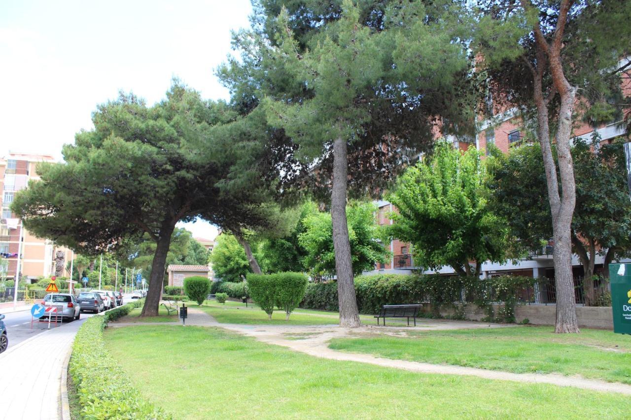 Chelu & Luna Cagliari Bagian luar foto